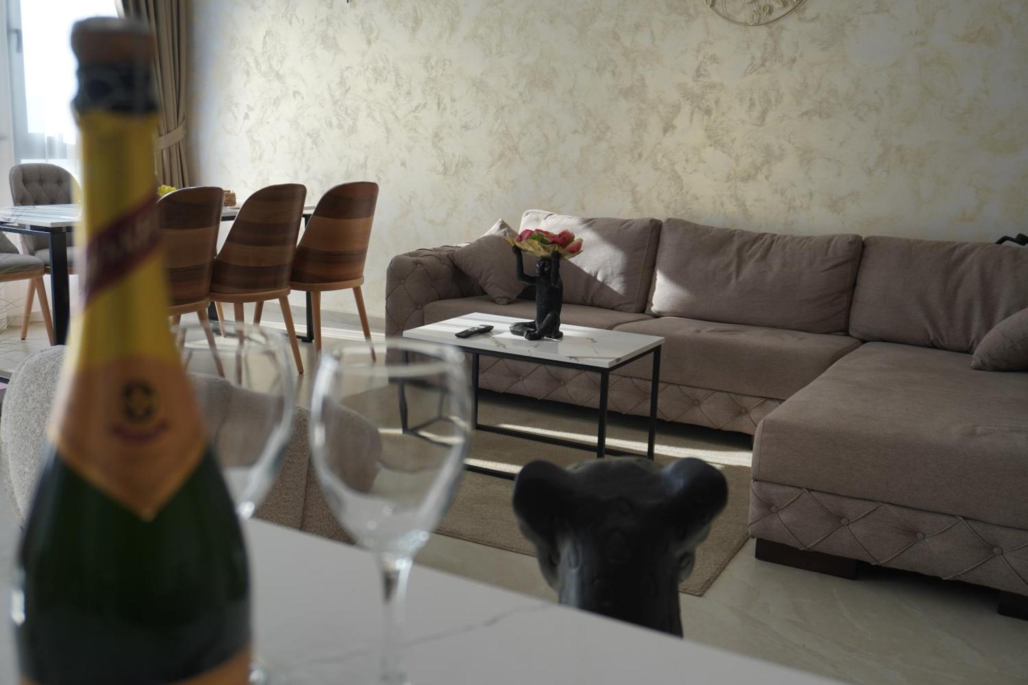 Vienna Luxury Apartments Dobra Voda Exterior photo
